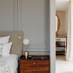 ホテル Domaine De Rochebois & Nuxe 4*