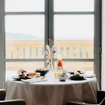 Domaine De Rochebois & Nuxe מלון ויטראק