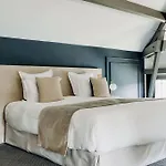 Domaine De Rochebois & Nuxe 4* ויטראק