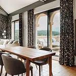 מלון Domaine De Rochebois & Nuxe 4*
