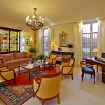 Domaine De Rochebois & Nuxe מלון ויטראק