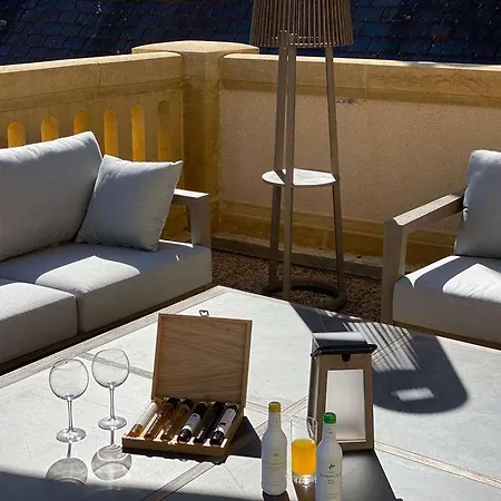 Otel Domaine De Rochebois & Nuxe 4*