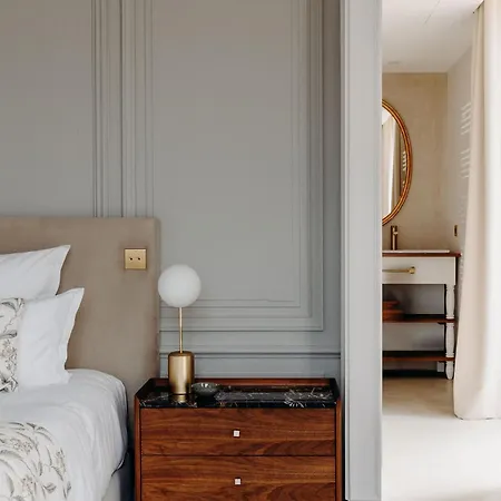 Otel Domaine De Rochebois & Nuxe 4*