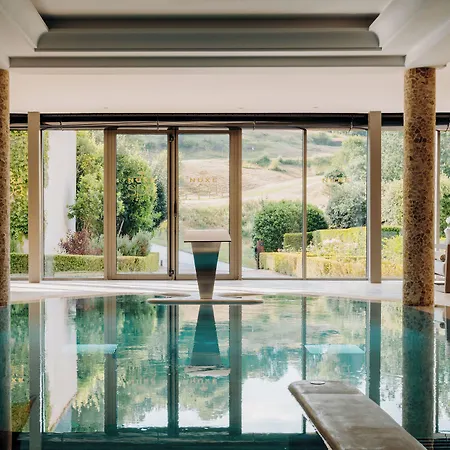 Otel Domaine De Rochebois & Nuxe