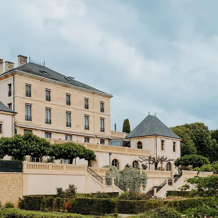 Otel Domaine De Rochebois & Nuxe 4*