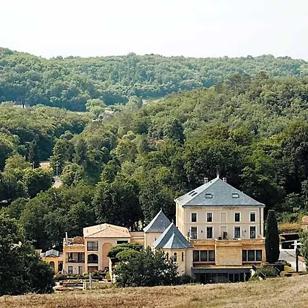 Domaine De Rochebois & Nuxe Отель 4*