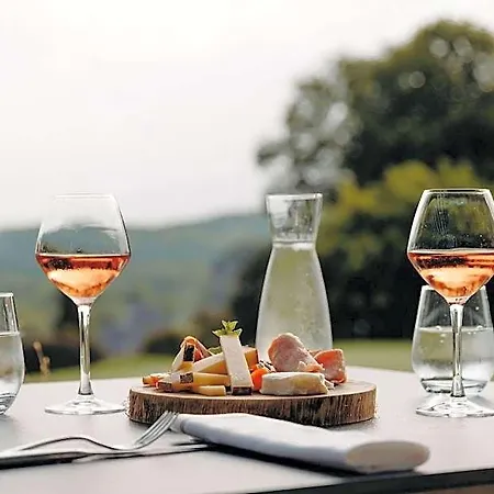 Domaine De Rochebois & Nuxe 4*