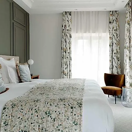 Domaine De Rochebois & Nuxe Hotel Vitrac (Dordogne)