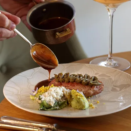Domaine De Rochebois & Nuxe Hotell