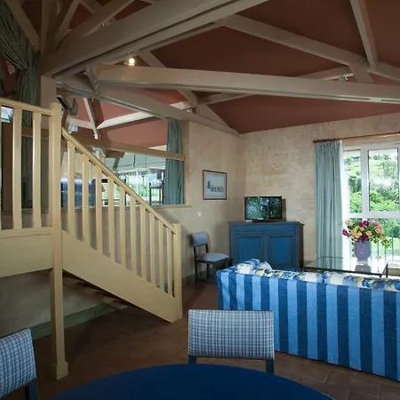 Otel Domaine De Rochebois & Nuxe