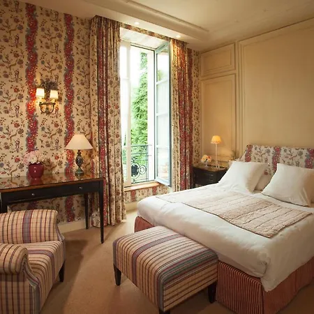 Отель Domaine De Rochebois & Nuxe Витрак